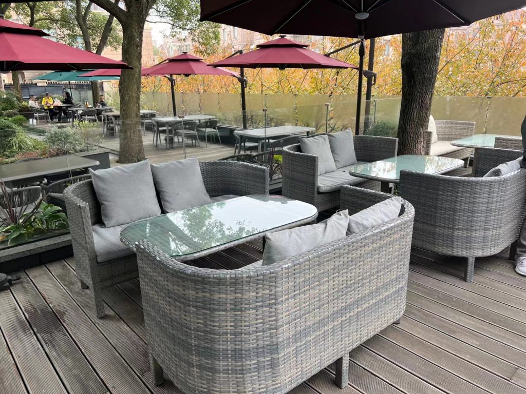 luxury outdoor furniture manufacturer